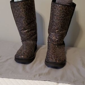 Women's tall leopard print UGGS